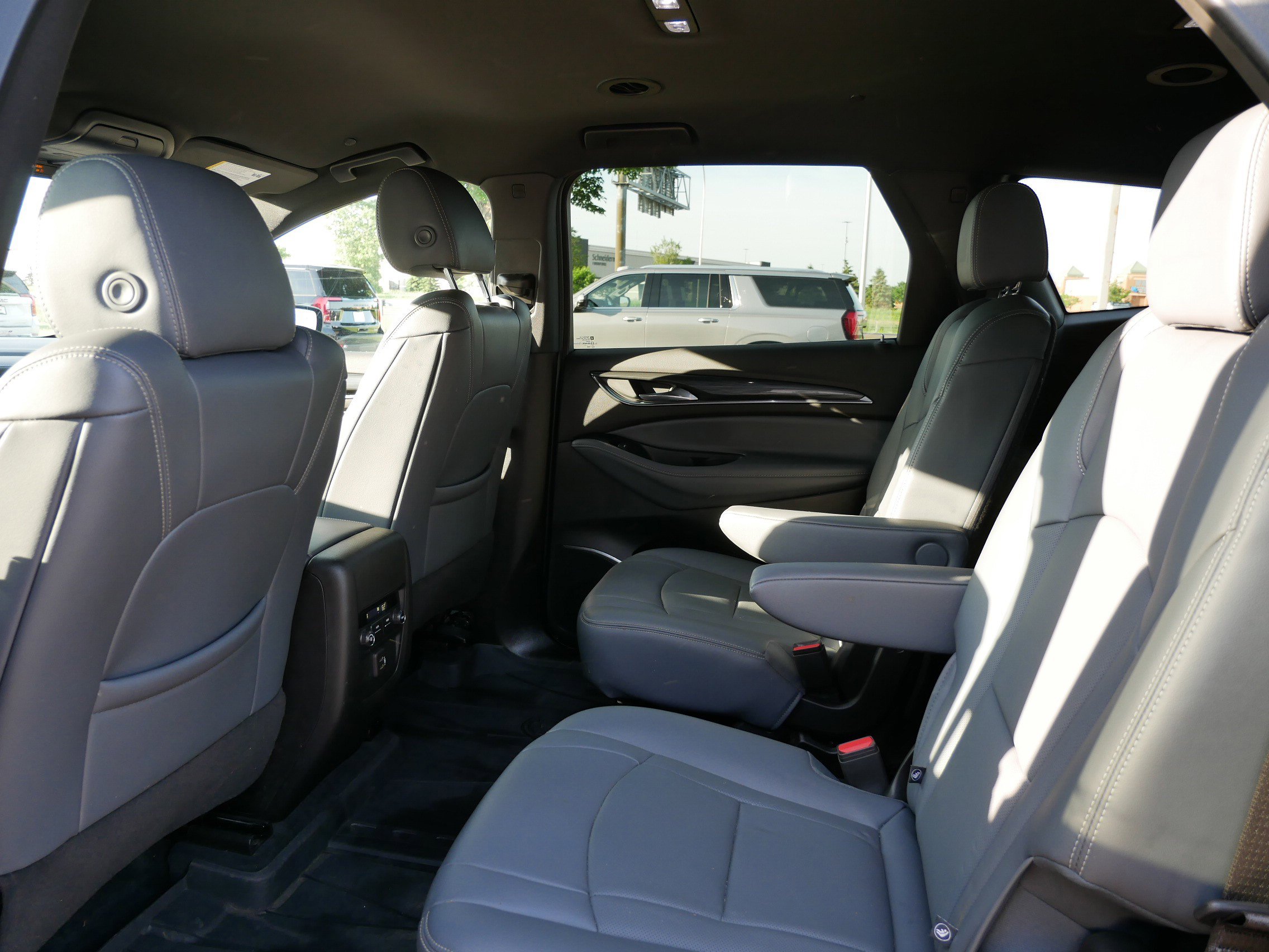 Used 2024 Buick Enclave Essence w/ Trailering Package, 5000 lbs. AWD/4WD image 10