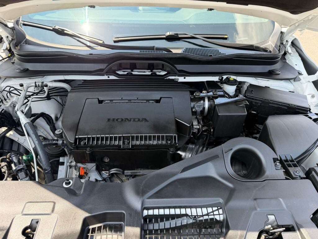 Used 2023 Honda Pilot TrailSport image 37