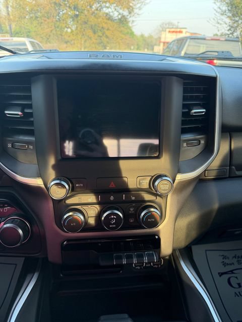 Used 2021 RAM 1500 Big Horn AWD/4WD image 18