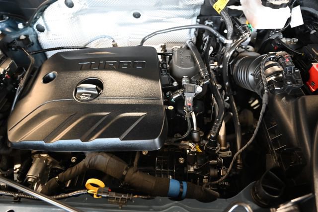 Used 2025 Buick Encore GX Sport Touring w/ Experience Buick Package image 31