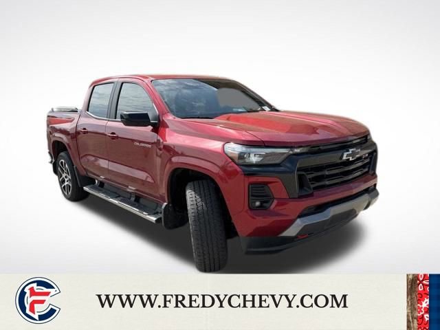 Used 2023 Chevrolet Colorado Z71 w/ Z71 Convenience Package 2 image 31