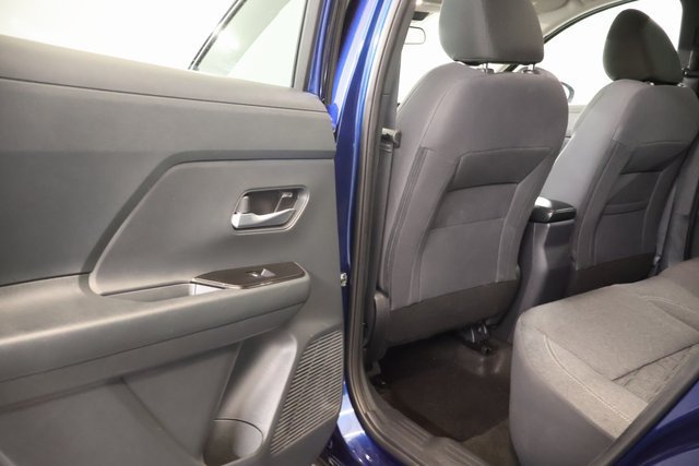 Used 2025 Nissan Kicks SV FWD image 27