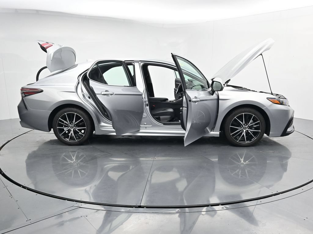 Used 2024 Toyota Camry SE FWD image 42