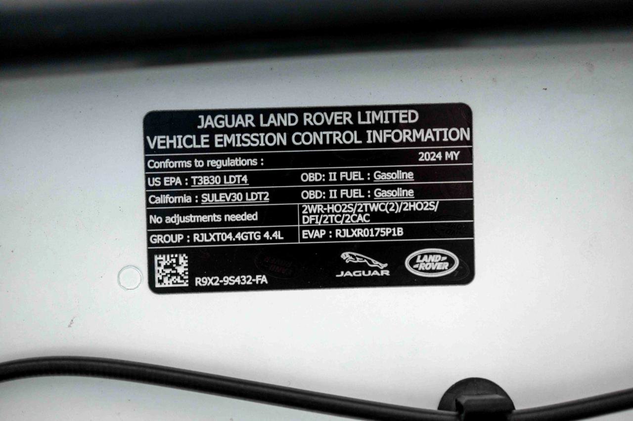 Used 2024 Land Rover Range Rover SV AWD/4WD image 99