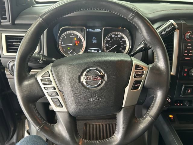 Used 2018 Nissan Titan SL w/ Midnight Edition image 17