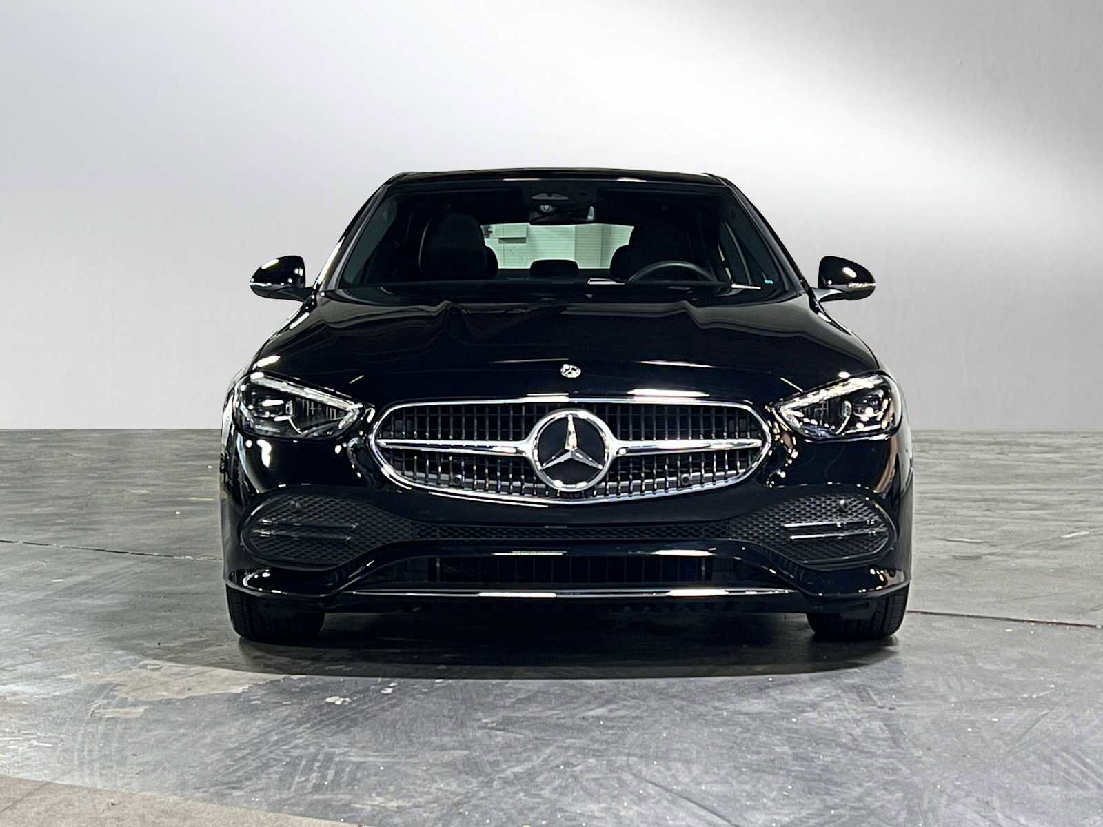 Used 2025 Mercedes-Benz C 300 4MATIC Sedan image 8
