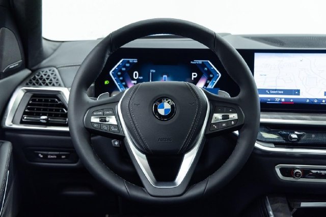 Certified 2026 BMW X5 xDrive40i w/ Premium Package AWD/4WD image 13