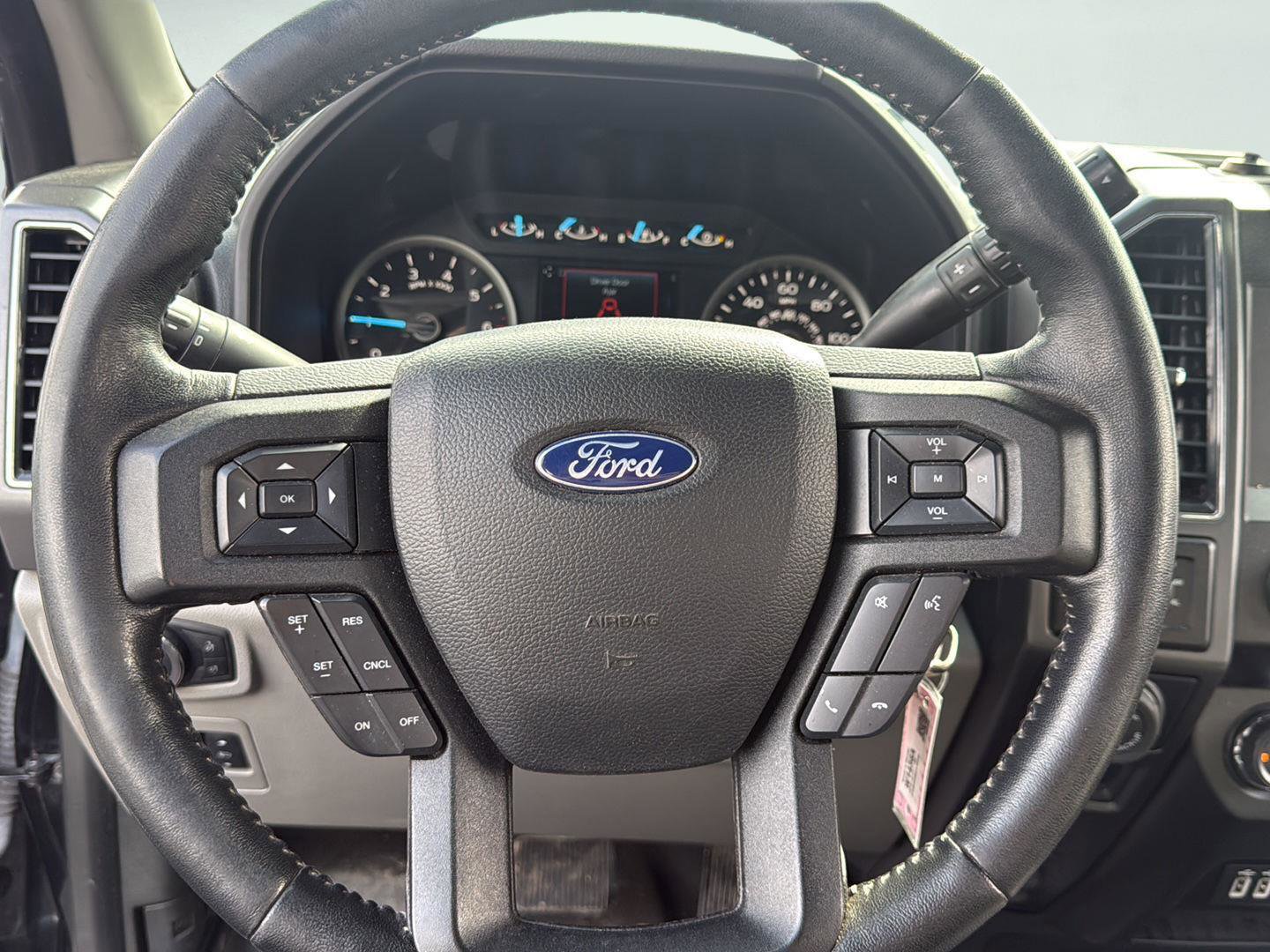 Used 2019 Ford F150 XLT w/ Equipment Group 302A Luxury image 13