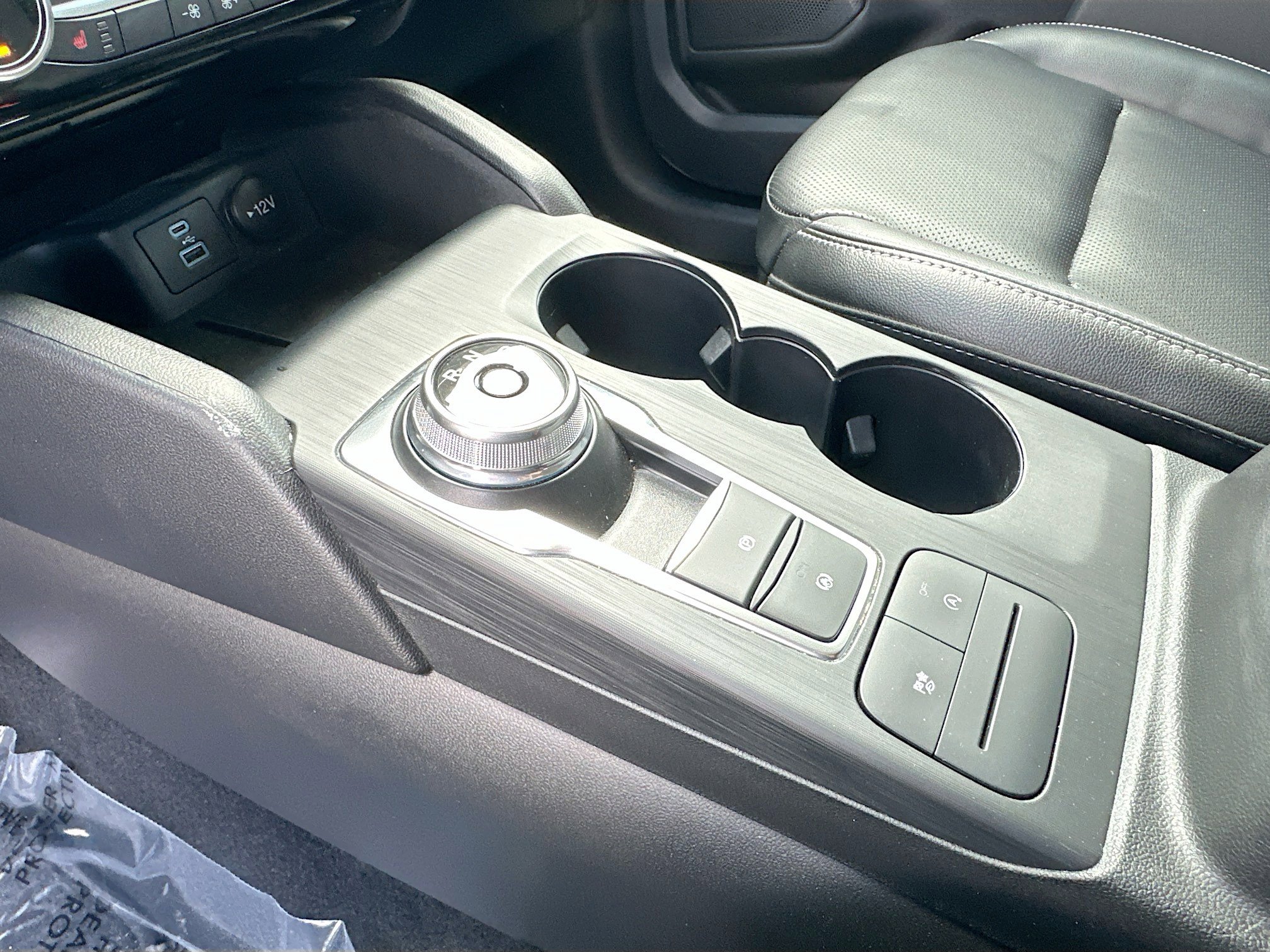 Certified 2022 Ford Escape SEL image 16