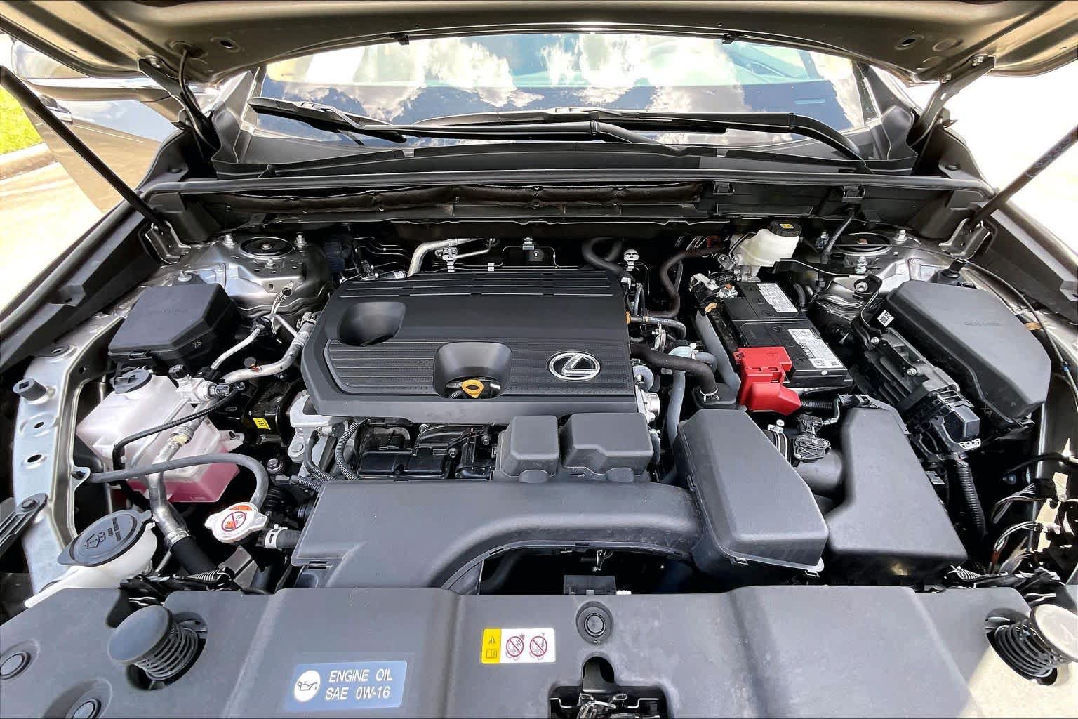 Used 2025 Lexus NX 250 FWD w/ Towing Package (2000 Lbs) image 29