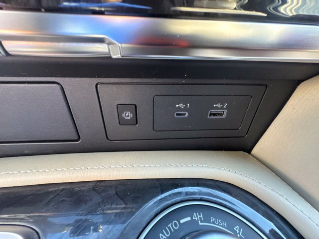 Used 2024 INFINITI QX80 Sensory AWD/4WD image 27