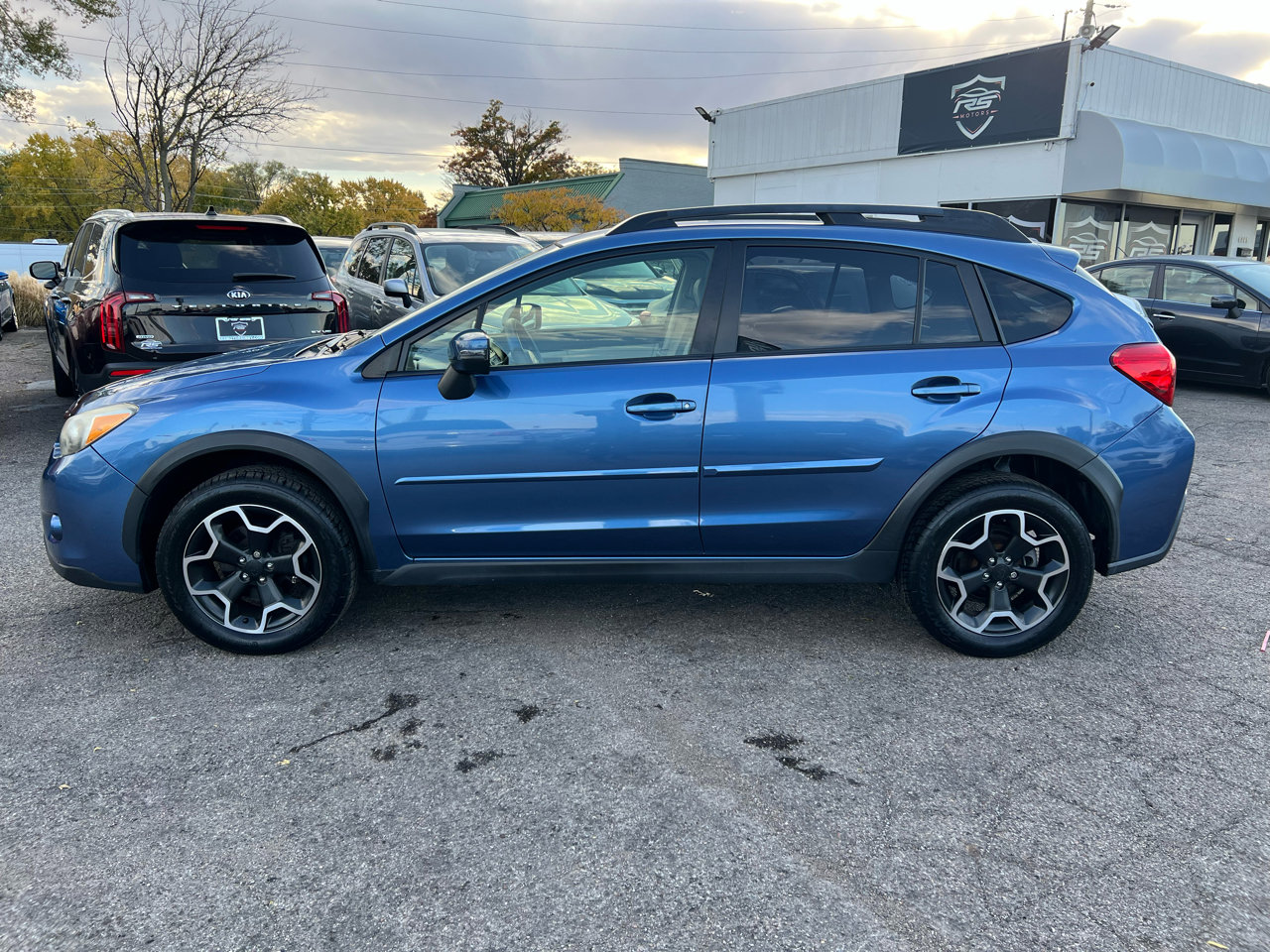 Used 2015 Subaru Crosstrek 2.0i Limited image 3