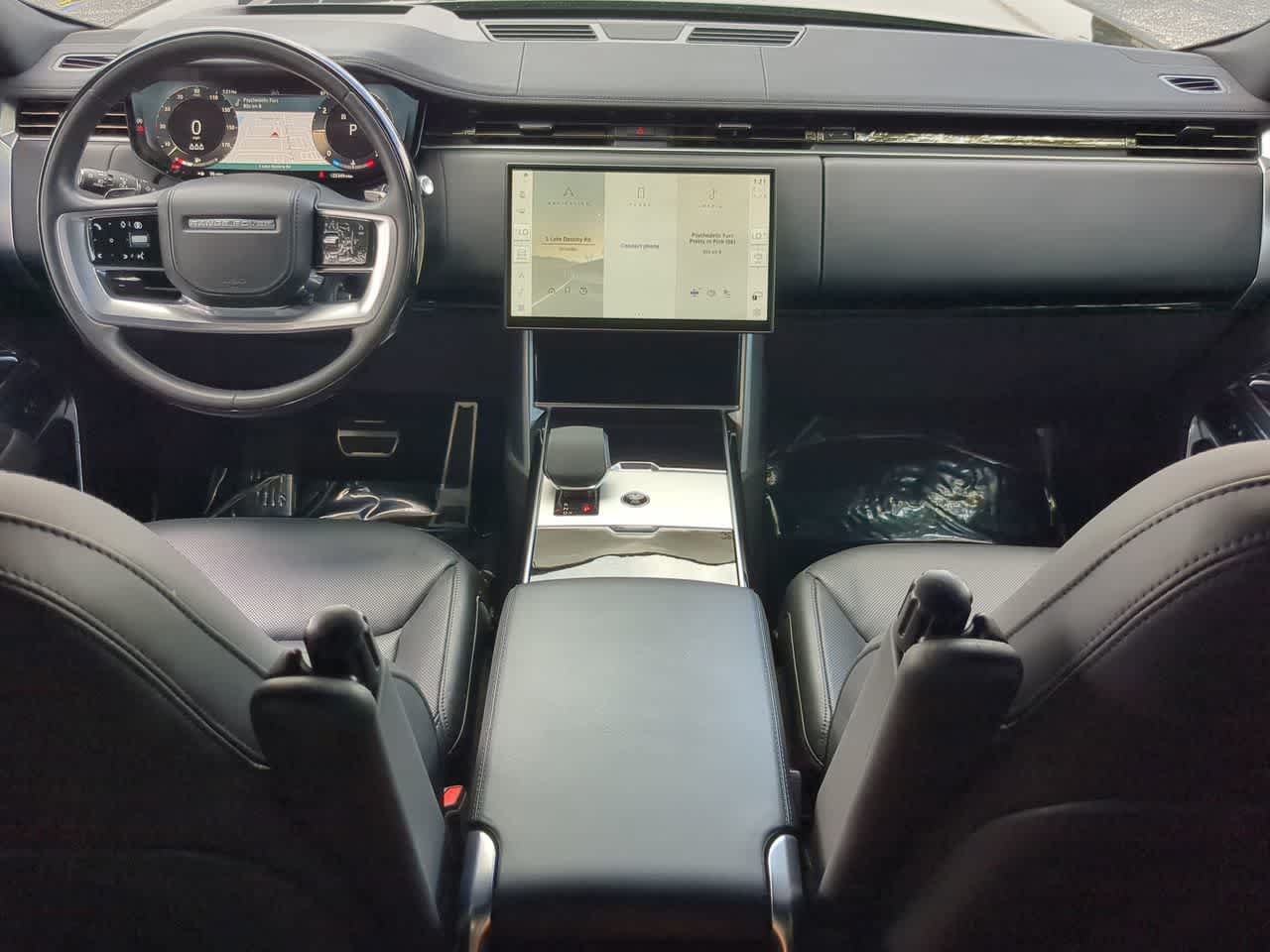 Certified 2025 Land Rover Range Rover SE AWD/4WD image 15