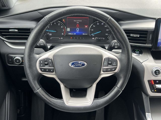 Used 2021 Ford Explorer XLT w/ Equipment Group 202A image 13
