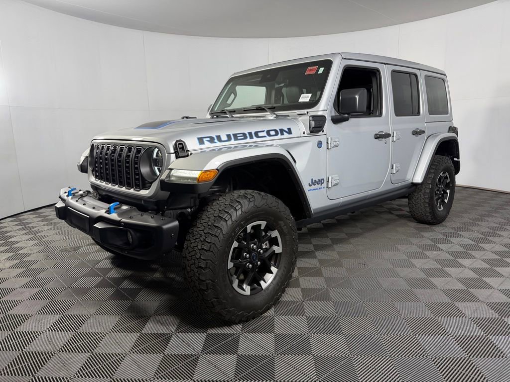Used 2024 Jeep Wrangler Unlimited Rubicon 4xe image 9