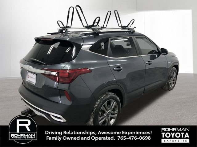 Used 2023 Kia Seltos S w/ Navigation Package image 6