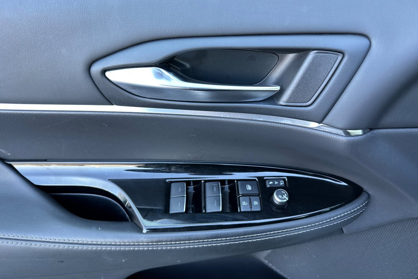 Certified 2022 Toyota Mirai XLE image 15