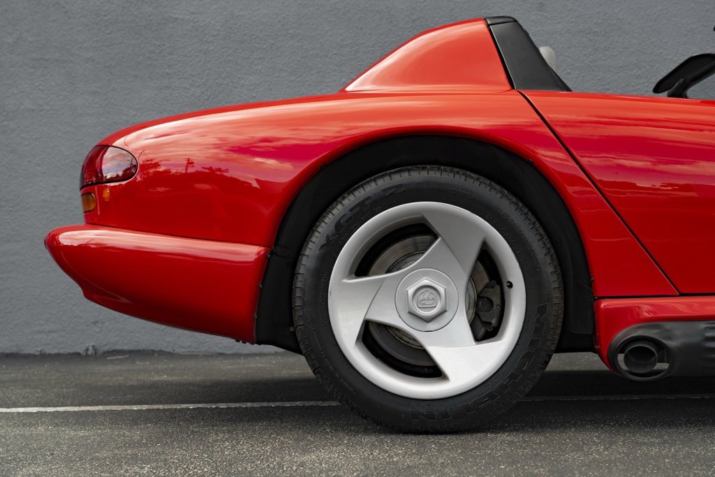 Used 1993 Dodge Viper RT/10 image 54