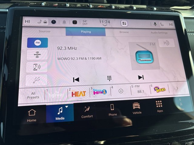 New 2025 Jeep Grand Cherokee Limited w/ Black Appearance Package image 13