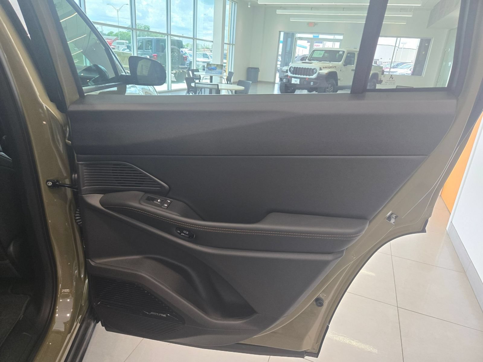 New 2026 Jeep Cherokee Overland AWD/4WD image 23
