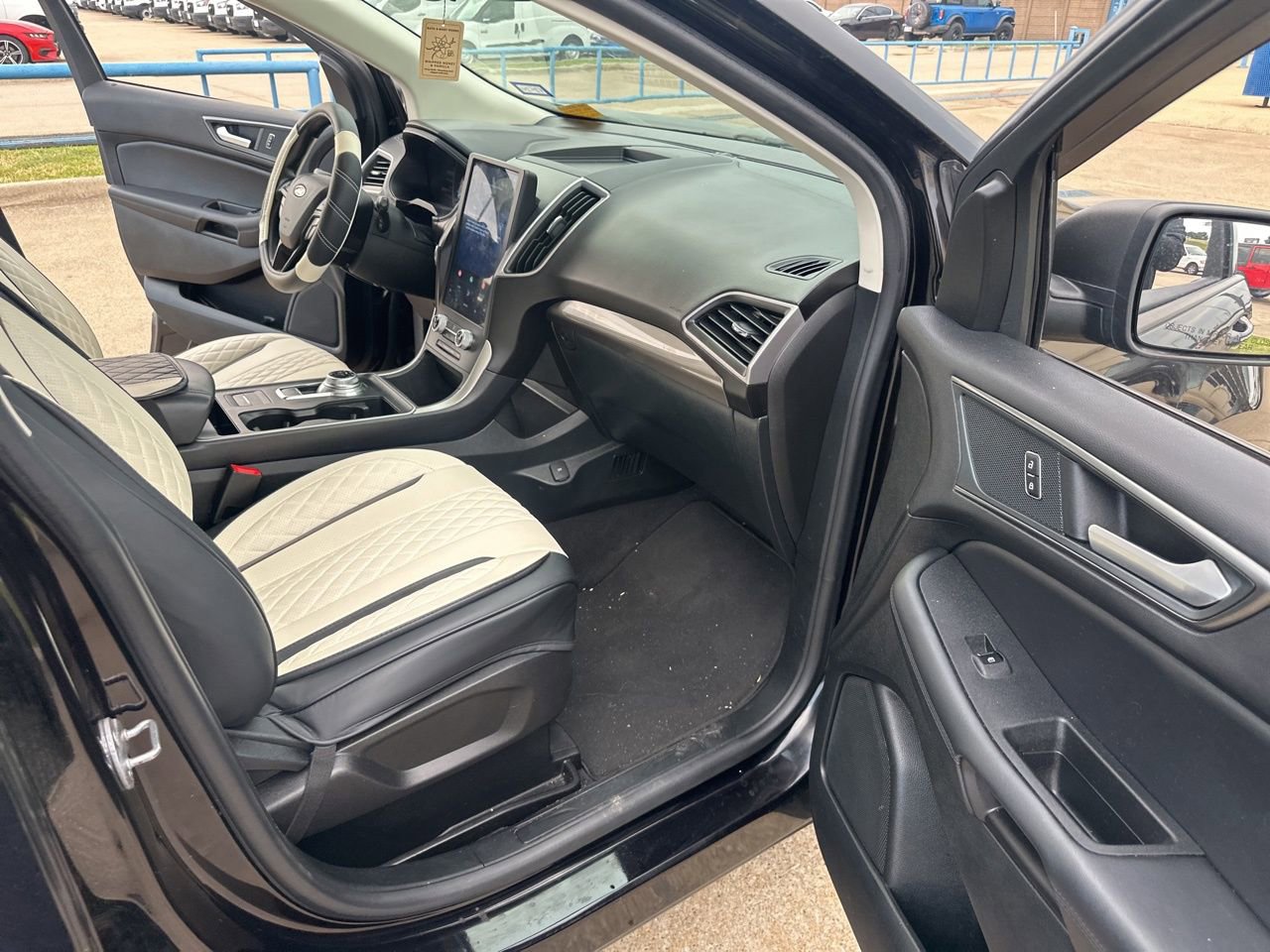 Used 2024 Ford Edge SE AWD/4WD image 18