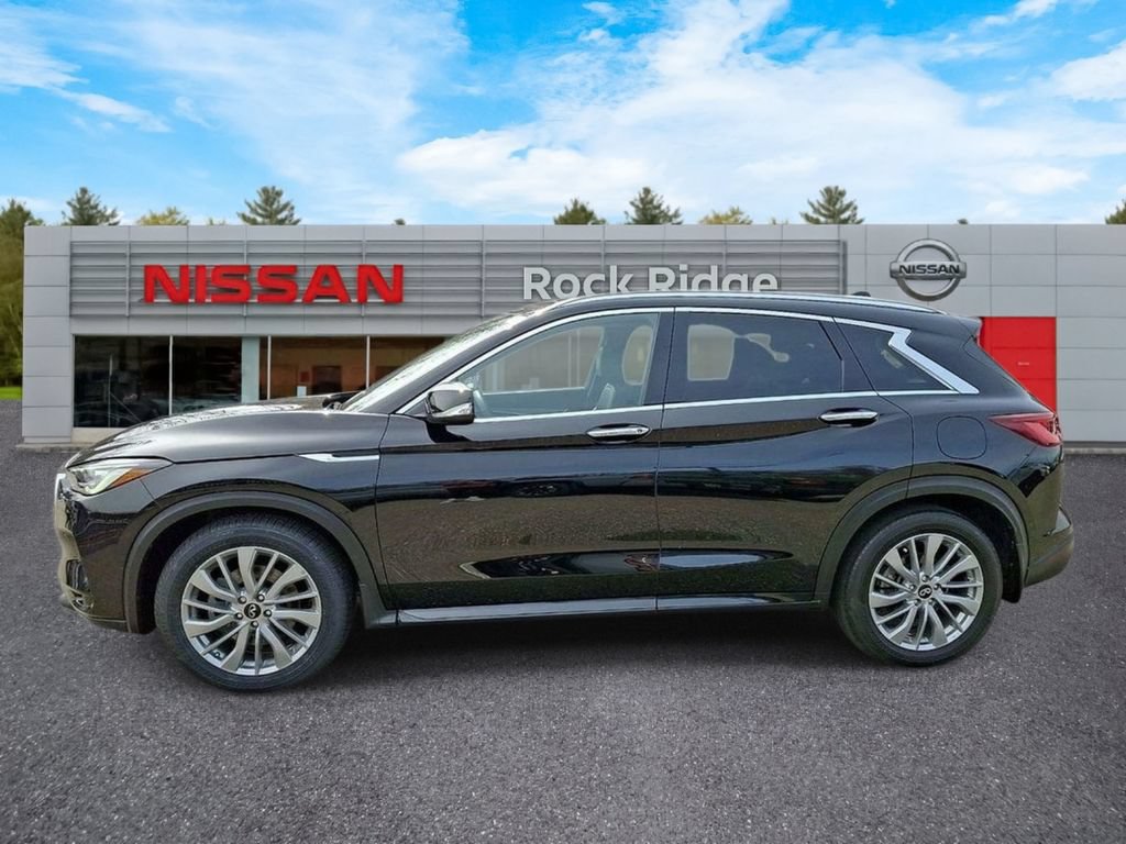 Used 2023 INFINITI QX50 Luxe AWD/4WD image 4