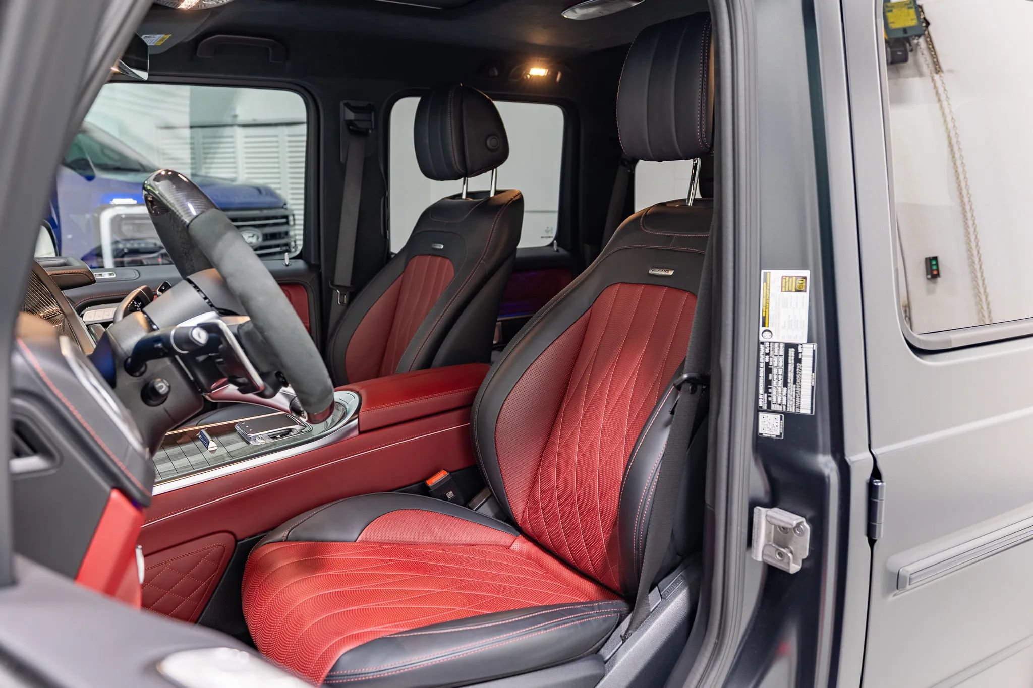 Used 2025 Mercedes-Benz G 63 AMG 4MATIC image 39