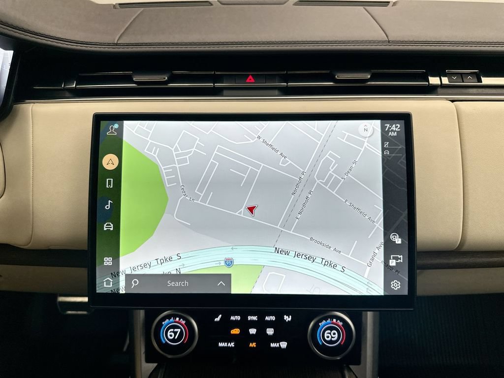 Certified 2023 Land Rover Range Rover Autobiography AWD/4WD image 30
