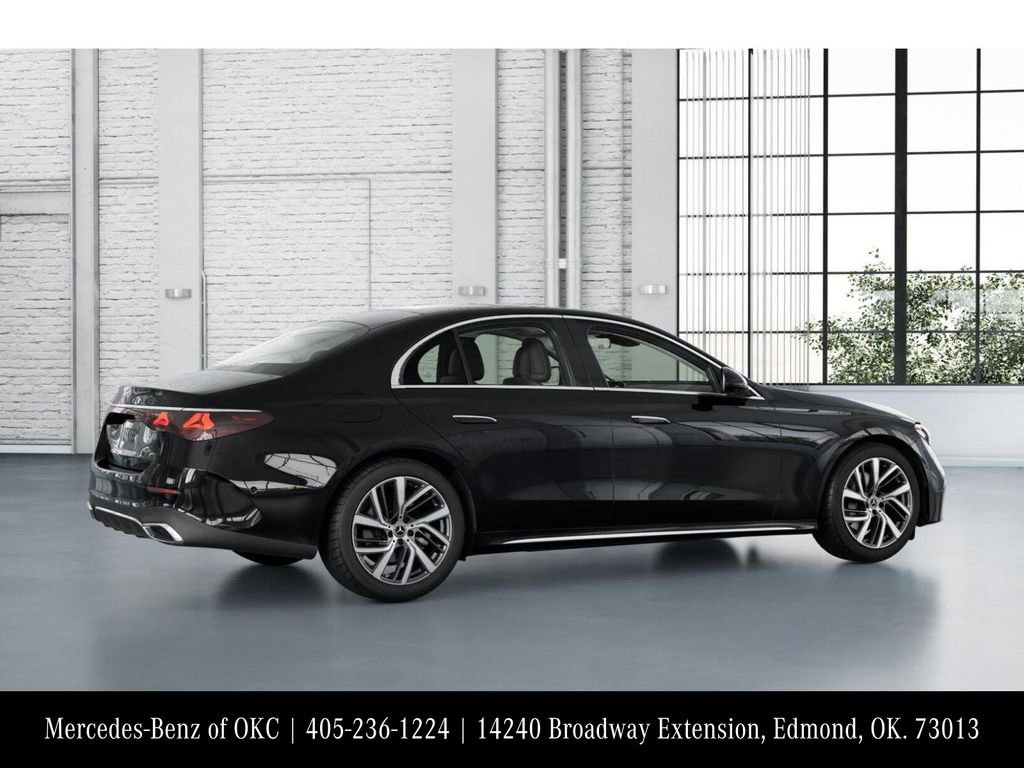 Used 2025 Mercedes-Benz E 350 Sedan image 19