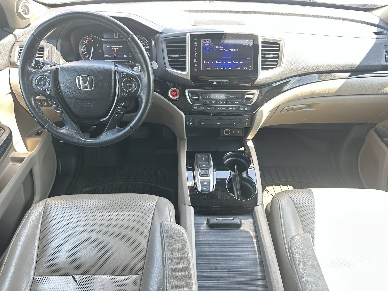 Used 2016 Honda Pilot Elite image 18