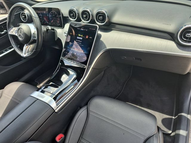 Used 2025 Mercedes-Benz C 300 Sedan image 32