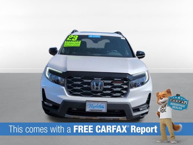 Used 2023 Honda Passport TrailSport image 2