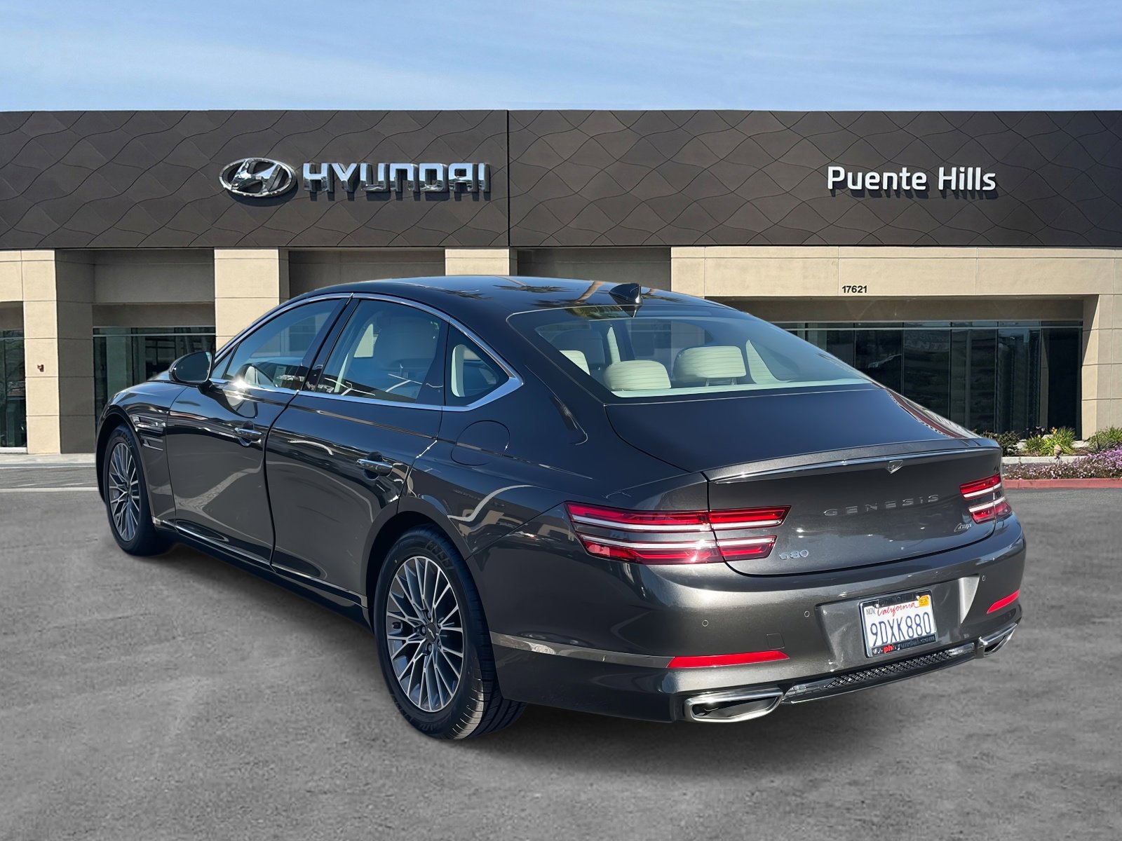 Used 2023 Genesis G80 2.5T image 4