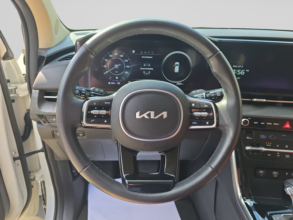 Used 2024 Kia Carnival SX FWD image 22