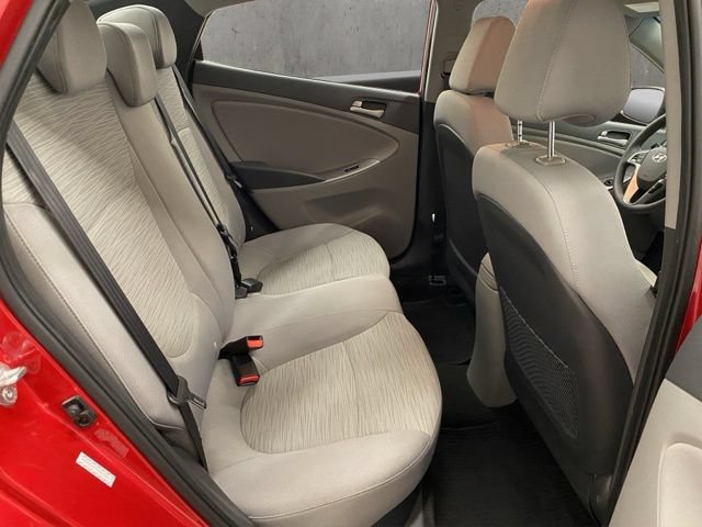 Used 2016 Hyundai Accent SE w/ Option Group 02 FWD image 21