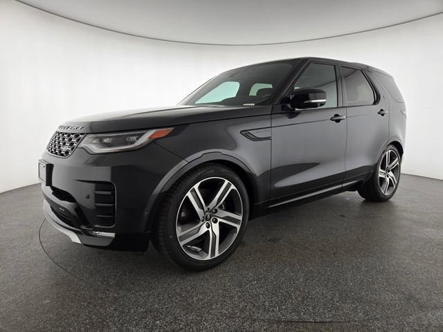 Certified 2023 Land Rover Discovery Metropolitan Edition AWD/4WD image 28