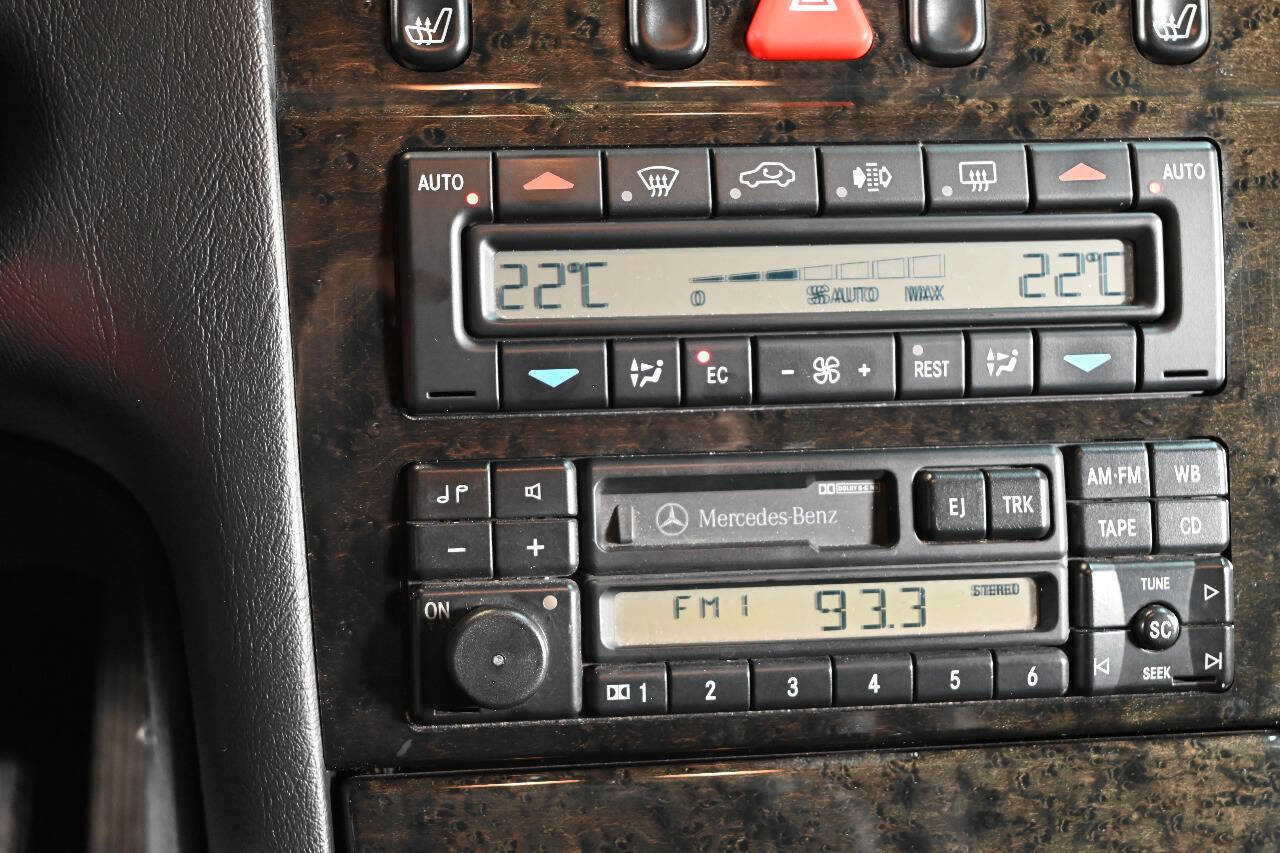 Used 1997 Mercedes-Benz E 420 image 25