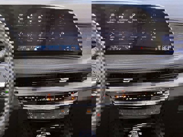 Certified 2024 Cadillac XT4 Sport image 19