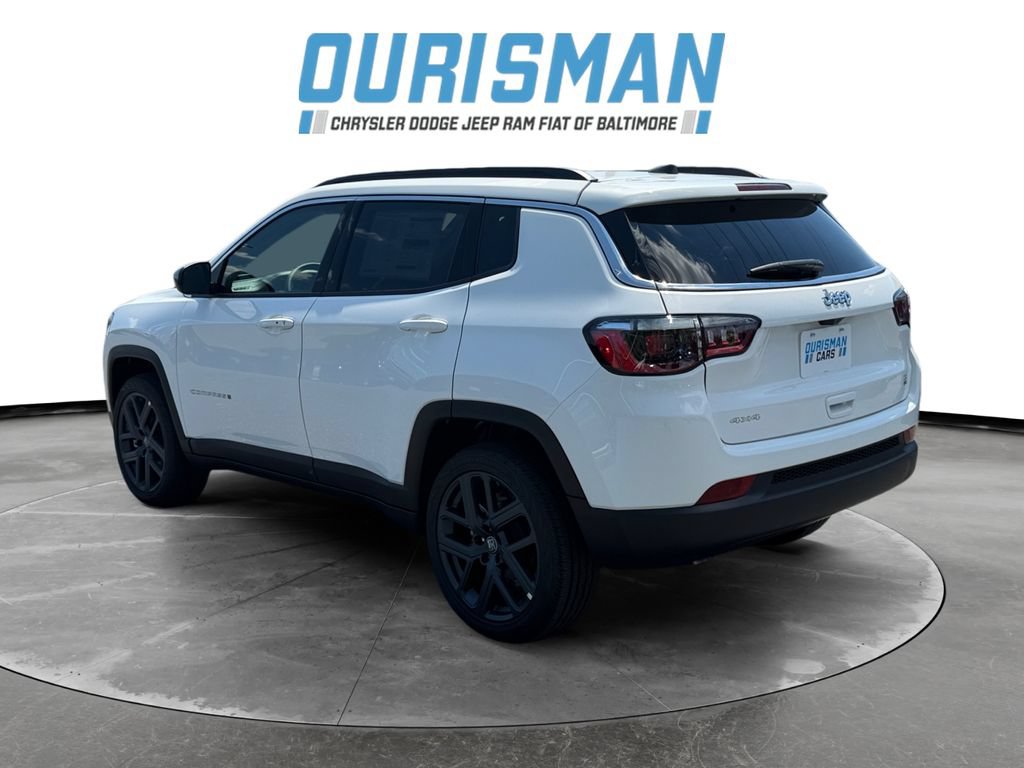 New 2026 Jeep Compass Latitude AWD/4WD image 4