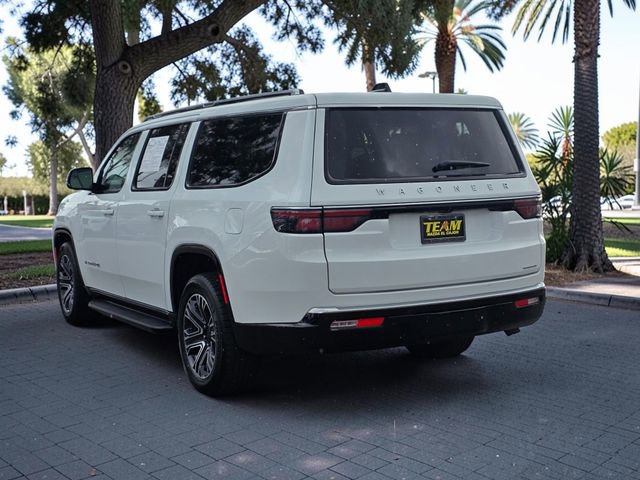 Used 2024 Jeep Wagoneer L Series II w/ Flexible Seating Group RWD image 7