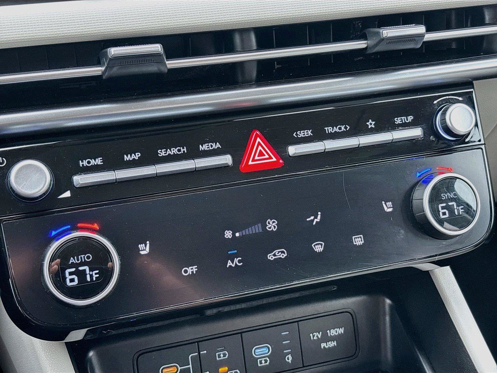 Certified 2025 Hyundai Tucson SEL AWD/4WD image 9