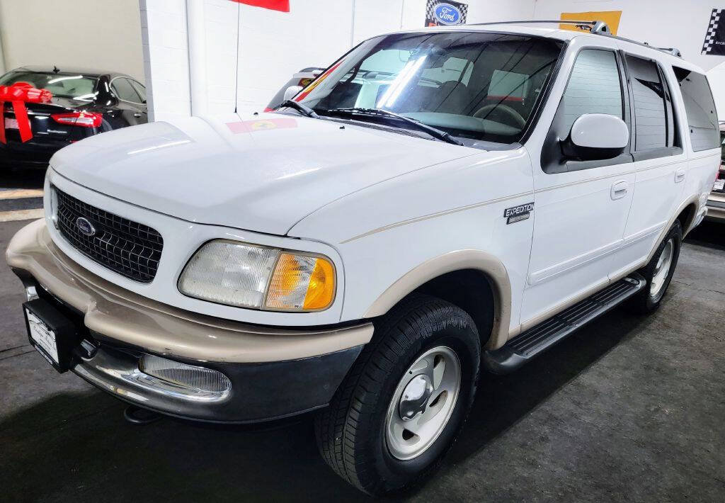 Used 1998 Ford Expedition 4WD image 2