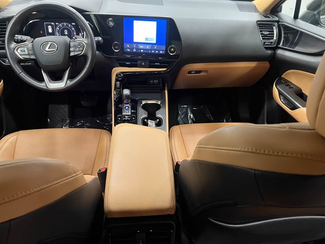 Used 2025 Lexus NX 250 FWD image 14