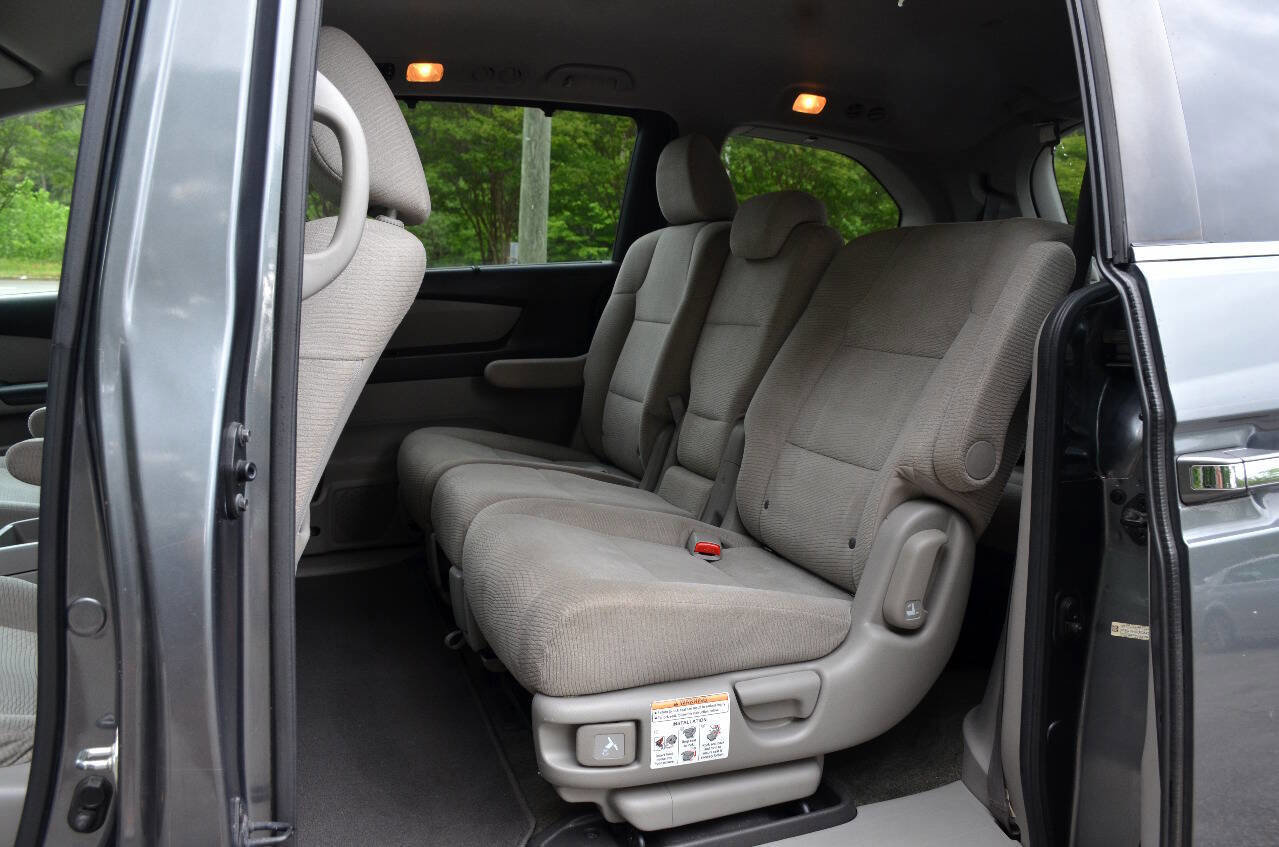 Used 2012 Honda Odyssey EX image 11