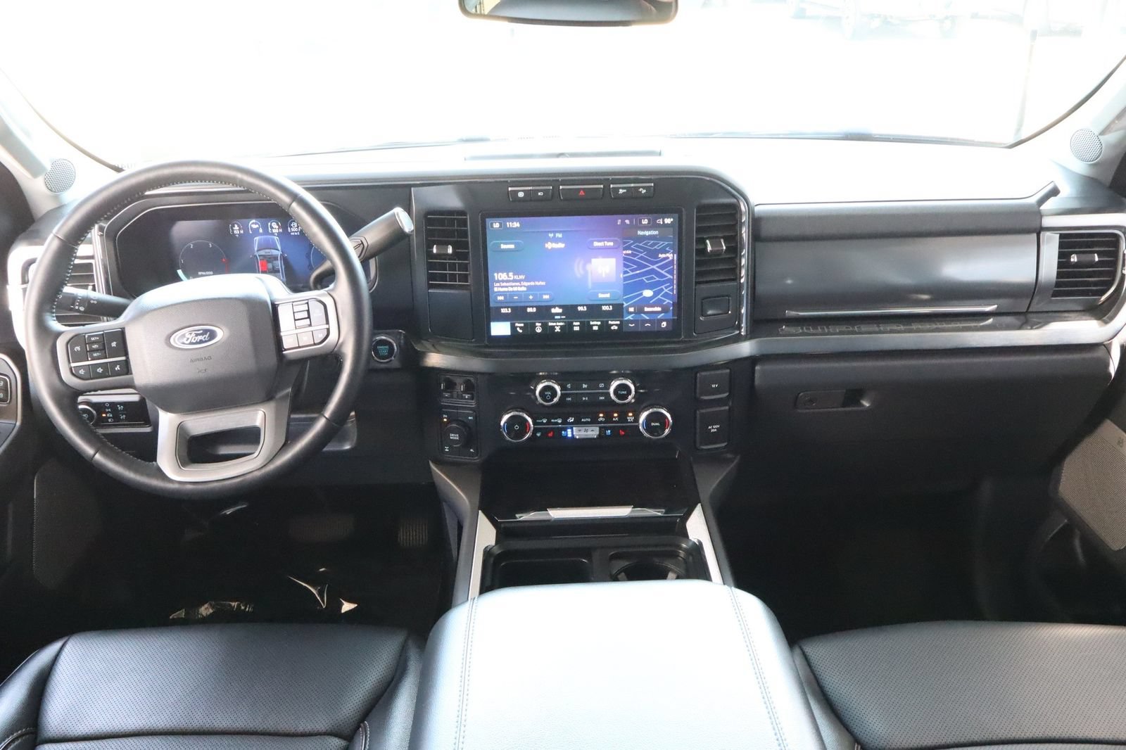 Used 2024 Ford F250 Lariat w/ FX4 Off-Road Package AWD/4WD image 28