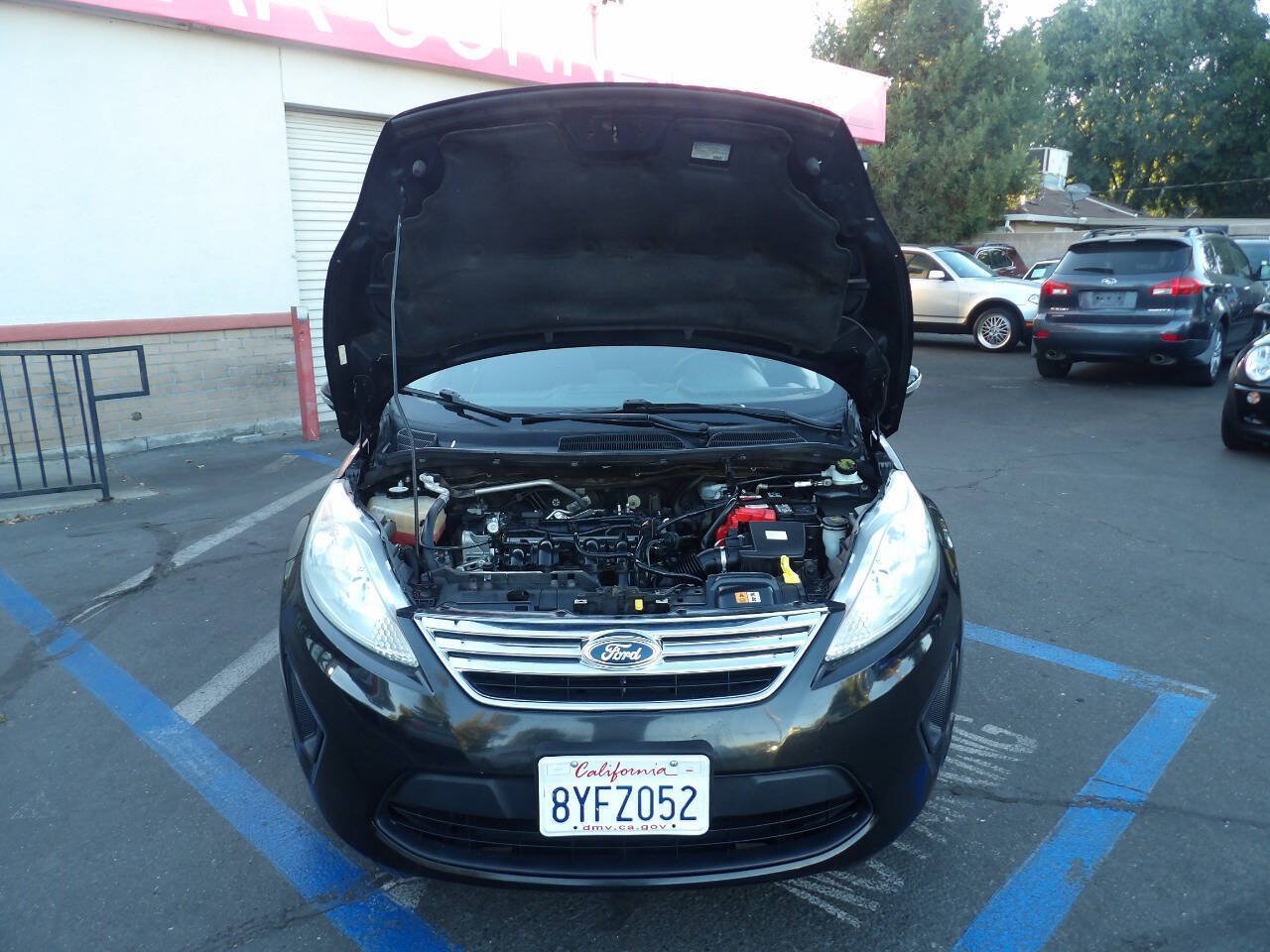 Used 2013 Ford Fiesta SE FWD image 11