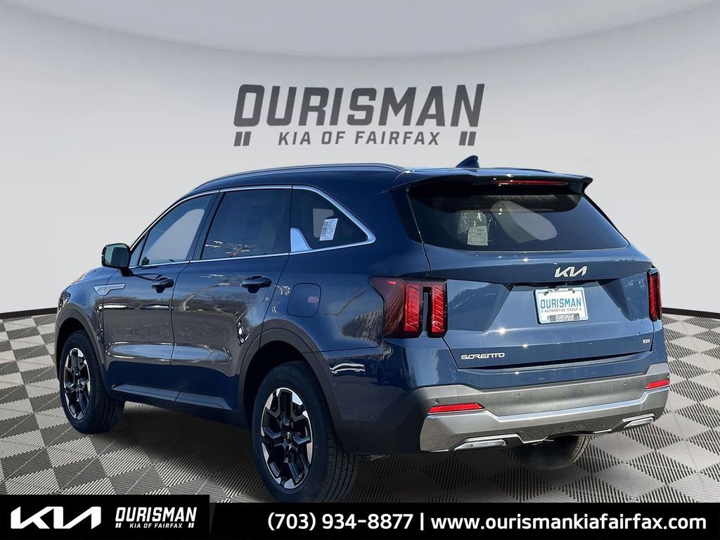 Certified 2025 Kia Sorento S w/ Panoramic Sunroof Package image 26