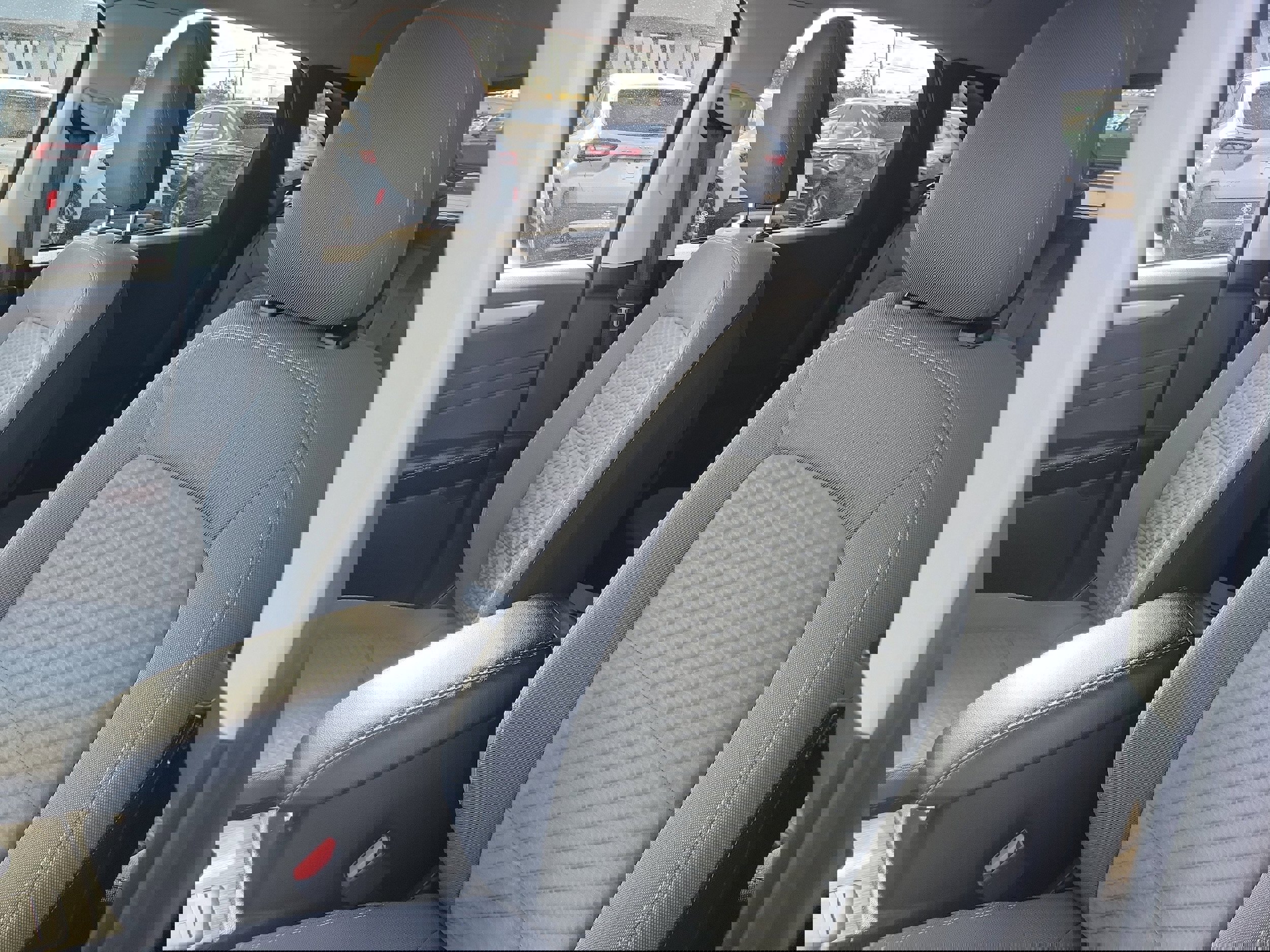 Certified 2022 Ford Escape SE w/ Convenience Package image 19