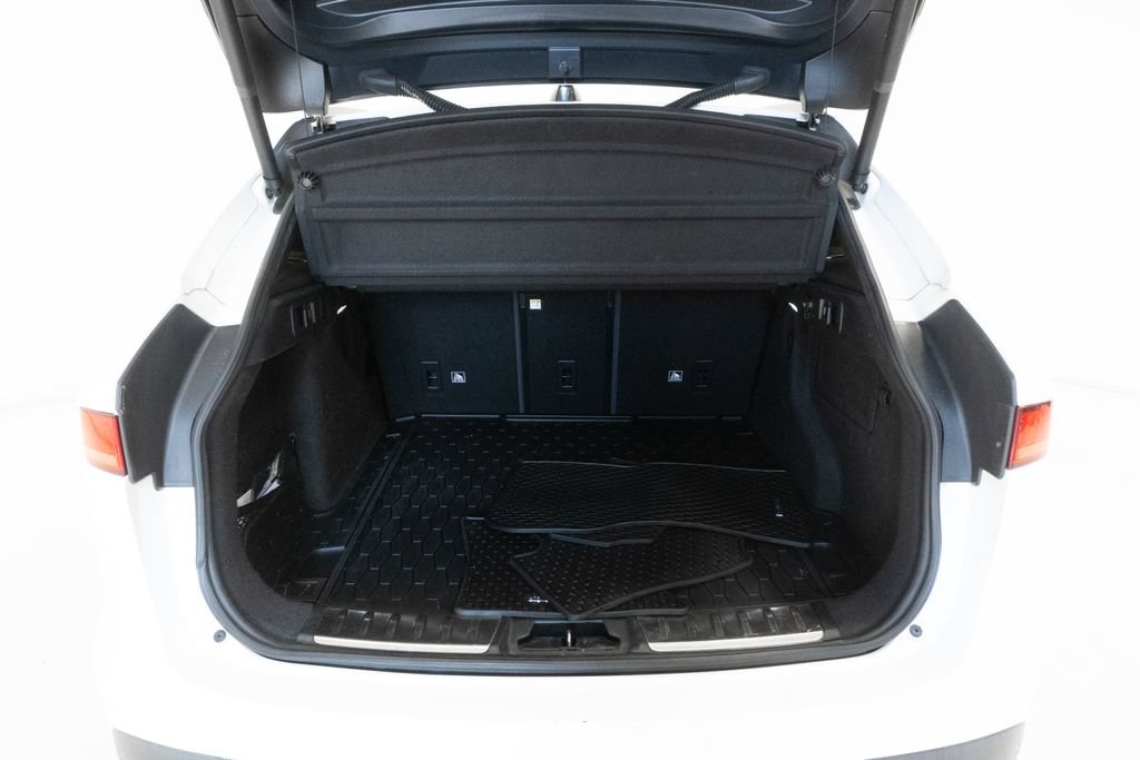 Used 2020 Jaguar F-PACE Prestige AWD/4WD image 33