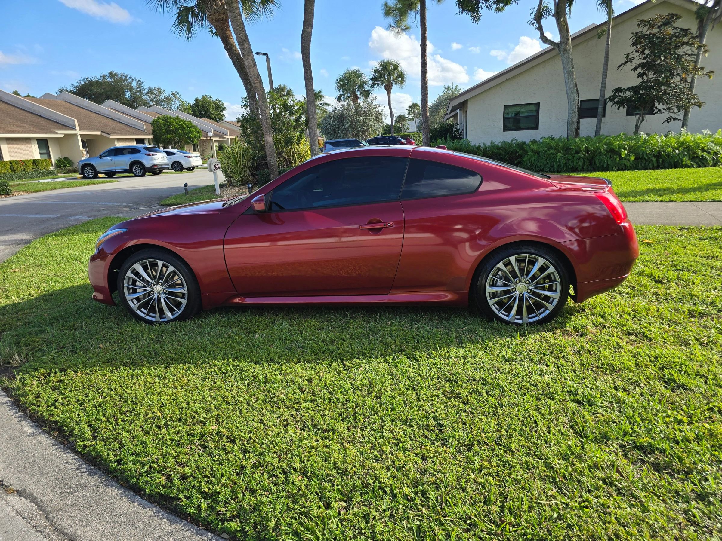 Used 2014 INFINITI Q60 Journey w/ Premium Package image 8